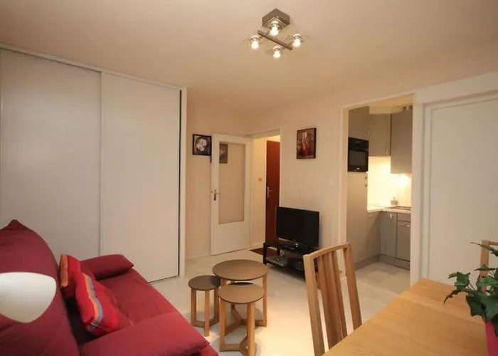 Bel T2 Avec Balcon Et Parking A 220m Du Centre - Fr-1-608-189 * Le Mont-Dore